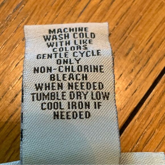 CATHERINES Simi Sheer Blouse Women’s 3X Black Pink Butterfly V Neck Button Up. - Picture 8 of 11